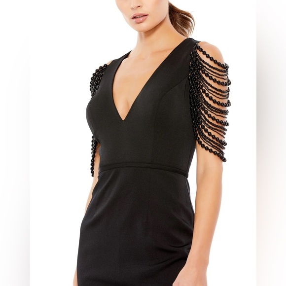 Mac Duggal 26526 Draped Beaded Sleeve V-Neck Cocktail Dress - Picture 4 of 8